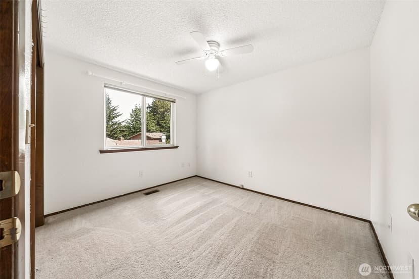 Property photo for 11804 86th Avenue Ct E, Puyallup photo 22