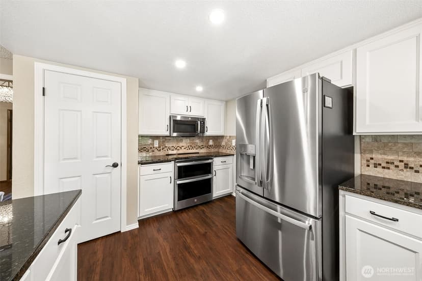 Property photo for 11804 86th Avenue Ct E, Puyallup photo 8