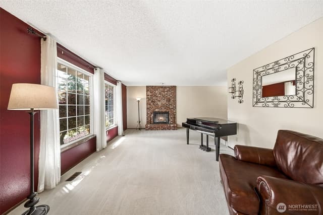 Property photo for 11804 86th Avenue Ct E, Puyallup photo 3