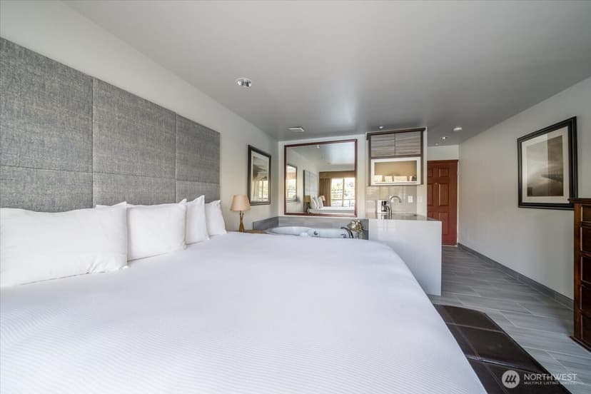 Property photo for 322 W Woodin Avenue #721, Chelan photo 6