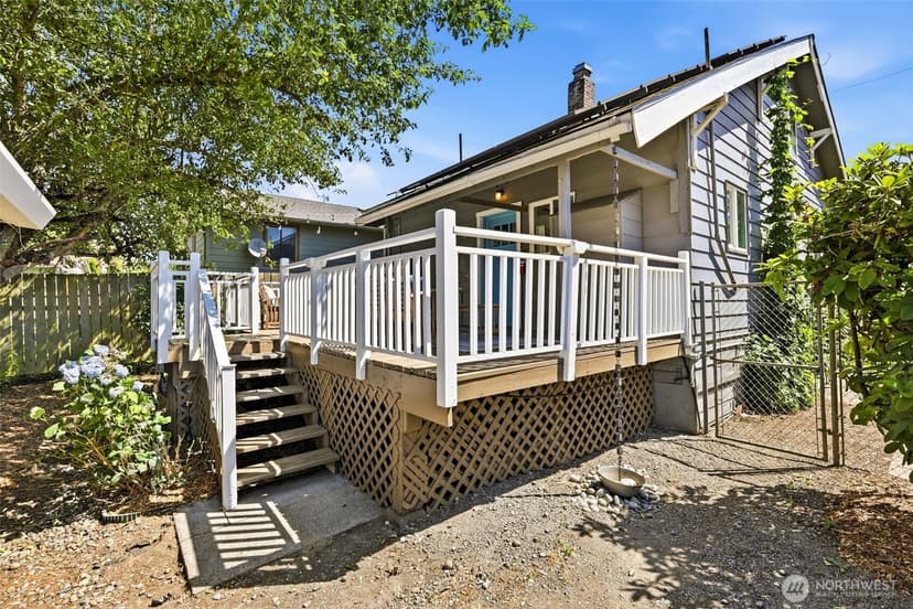 Property photo for 8123 49th Avenue S, Seattle photo 23