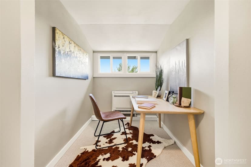 Property photo for 8123 49th Avenue S, Seattle photo 17