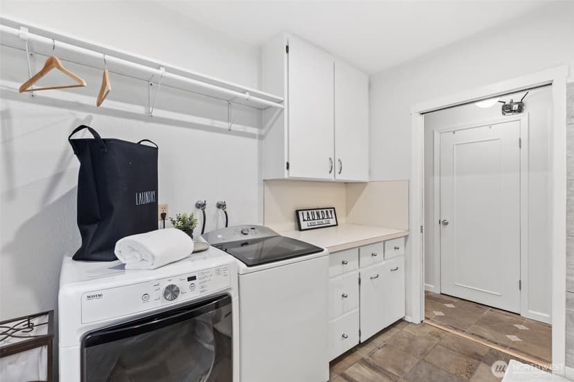 Property photo for 12017 106th Avenue NE, Kirkland photo 33