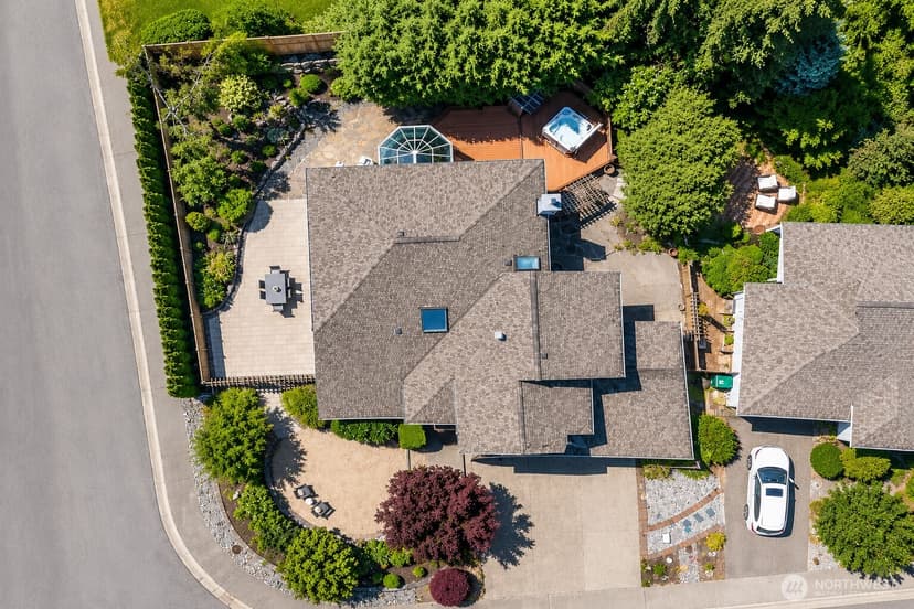 Property photo for 535 NW Datewood Drive, Issaquah photo 40