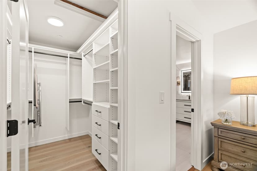 Property photo for 535 NW Datewood Drive, Issaquah photo 25