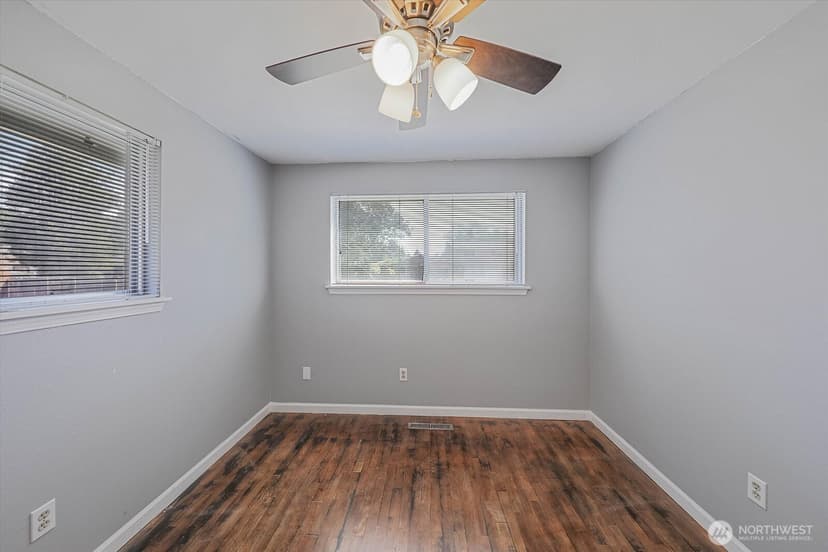 Property photo for 9015 Winona Street SW, Lakewood photo 17