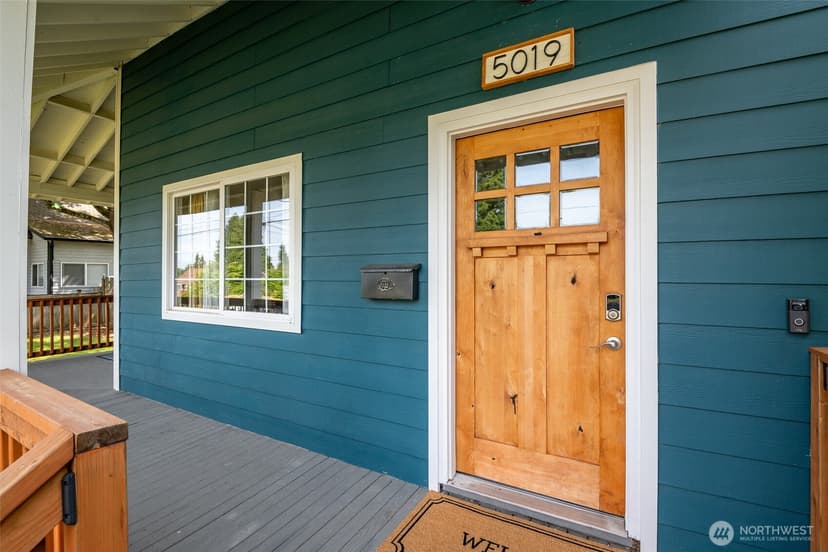 Property photo for 5019 S J Street, Tacoma photo 2