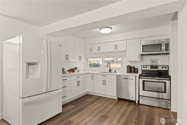 Property photo for 22246 24th Avenue S #M97, Des Moines photo 5