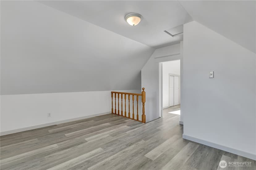 Property photo for 223 R Street NE, Auburn photo 19