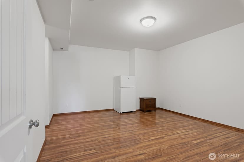 Property photo for 509 E Division Street #A, Arlington photo 20