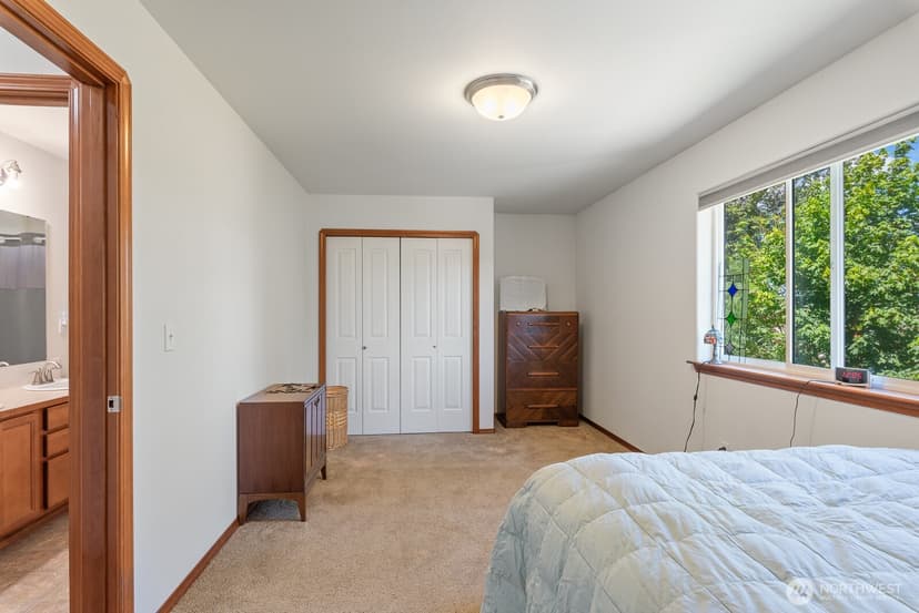 Property photo for 509 E Division Street #A, Arlington photo 16
