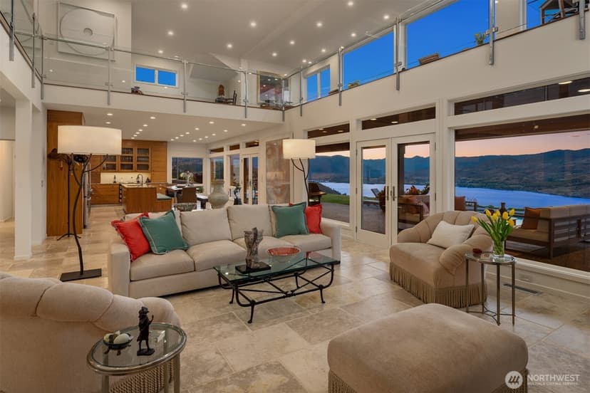 Property photo for 450 Hawks Meadow Road, Chelan photo 11