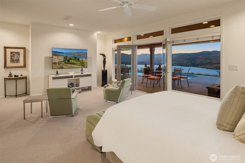 Property photo for 450 Hawks Meadow Road, Chelan photo 14