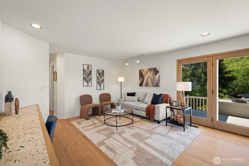 Property photo for 6121 NE 152nd Street, Kenmore photo 11