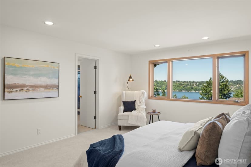 Property photo for 6121 NE 152nd Street, Kenmore photo 15