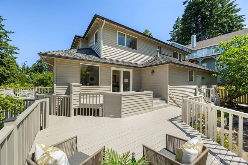 Property photo for 6121 NE 152nd Street, Kenmore photo 34