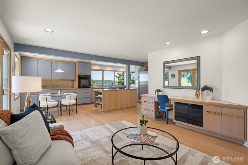 Property photo for 6121 NE 152nd Street, Kenmore photo 9