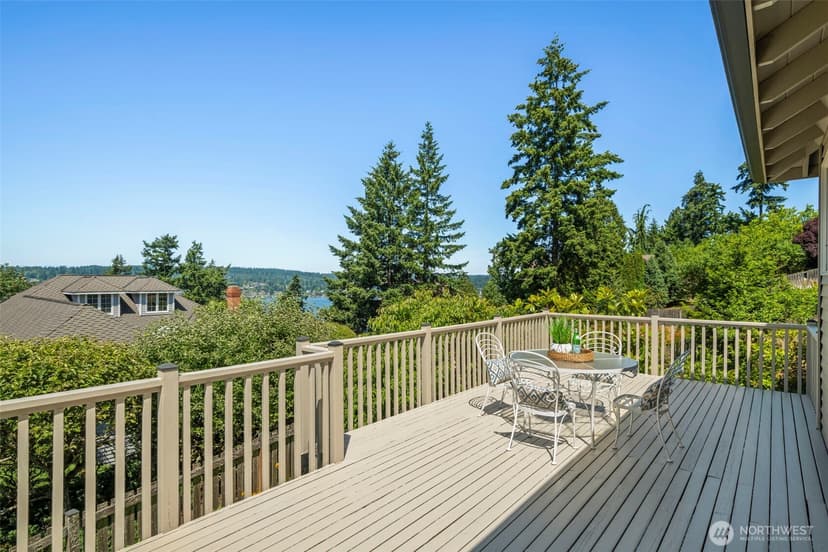 Property photo for 6121 NE 152nd Street, Kenmore photo 28