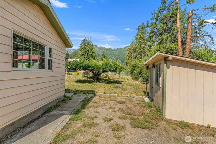 Property photo for 826 Pine Street, Leavenworth photo 34