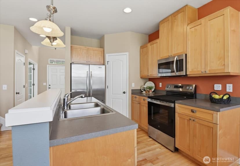 Property photo for 104 NE Sunset Street, Poulsbo photo 13