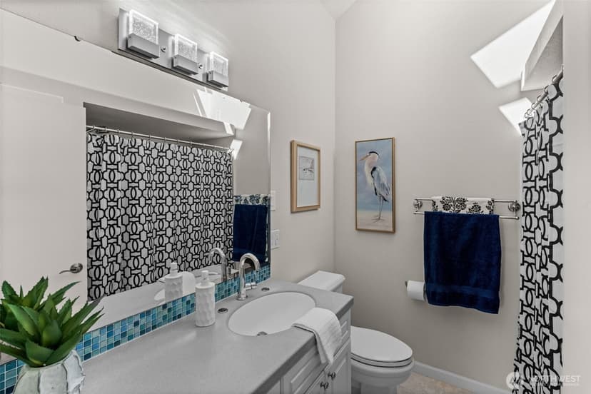 Property photo for 508 Klapache Avenue NE, Tacoma photo 19