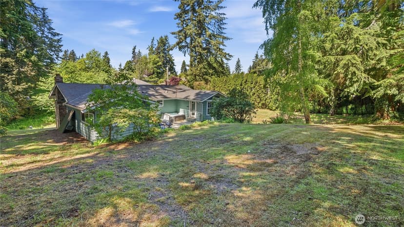Property photo for 18427 Homeview Drive, Edmonds photo 31