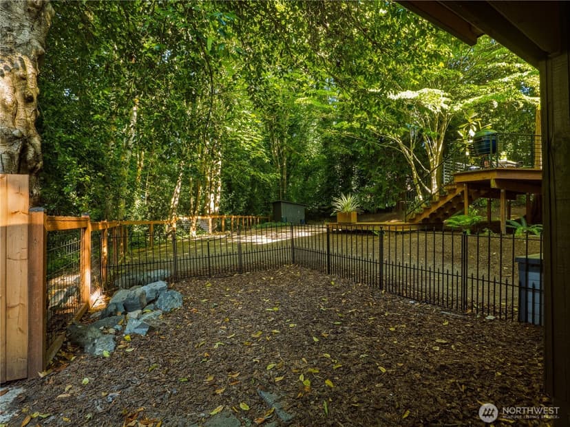Property photo for 17128 2nd Avenue SW, Normandy Park photo 35