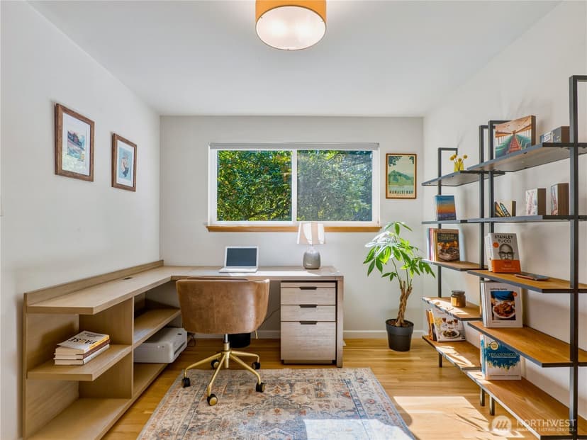 Property photo for 17128 2nd Avenue SW, Normandy Park photo 15