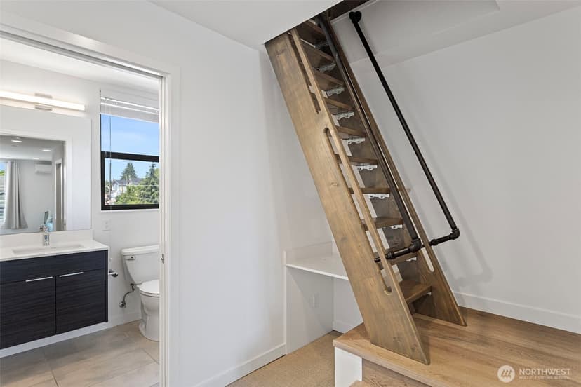 Property photo for 604 NW 77th Street #D, Seattle photo 27