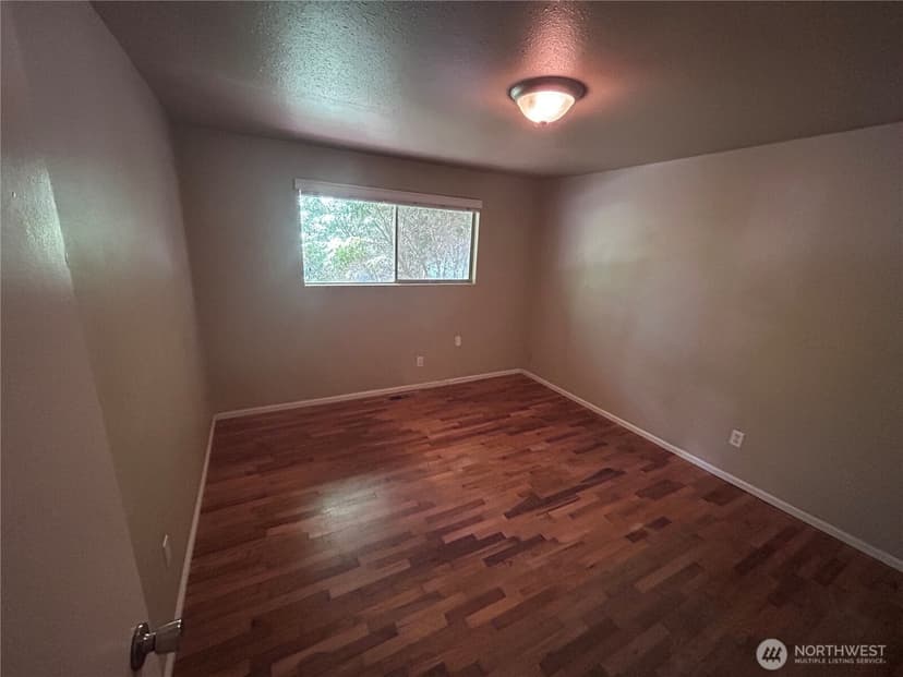 Property photo for 3001 120th Place SE, Everett photo 15
