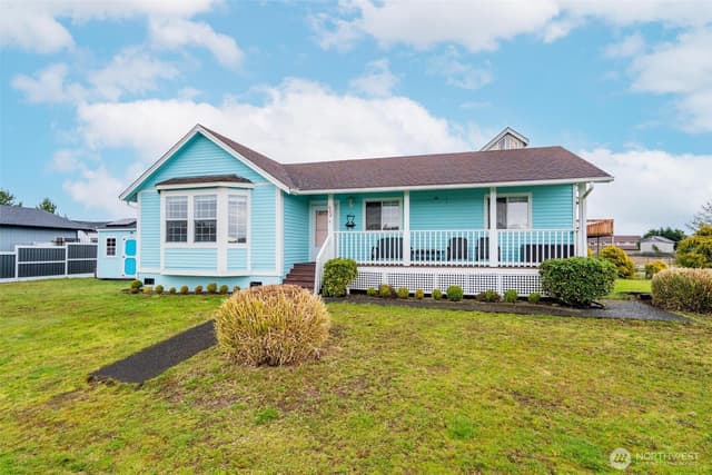 Property photo for 952 Wawona Avenue SE, Ocean Shores