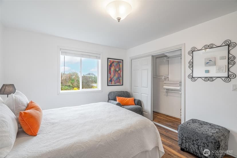 Property photo for 952 Wawona Avenue SE, Ocean Shores photo 19