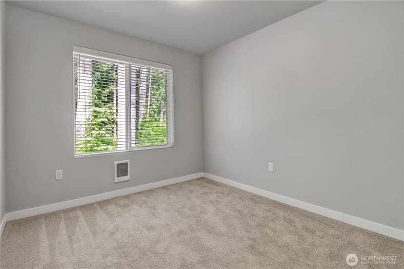 Property photo for 2014 101st Avenue SE #5, Lake Stevens photo 25