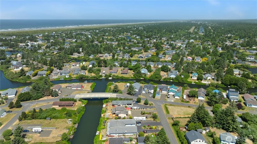 Property photo for 709 Wawona Avenue SW, Ocean Shores photo 34