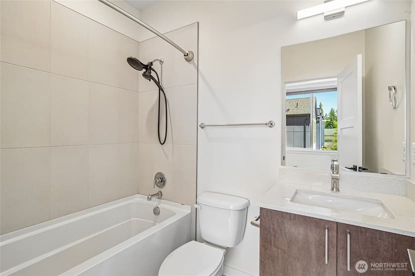 Property photo for 22906 56th Avenue W #D, Mountlake Terrace photo 24