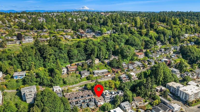 Property photo for 2115 Bonair Drive SW, Seattle photo 28