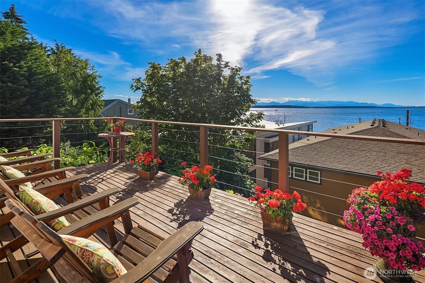 Property photo for 2115 Bonair Drive SW, Seattle photo 23