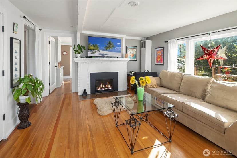Property photo for 2115 Bonair Drive SW, Seattle photo 16
