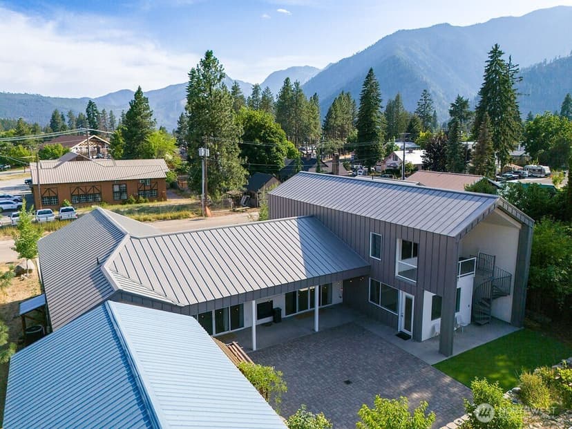 Property photo for 820 Cedar Street, Leavenworth photo 8