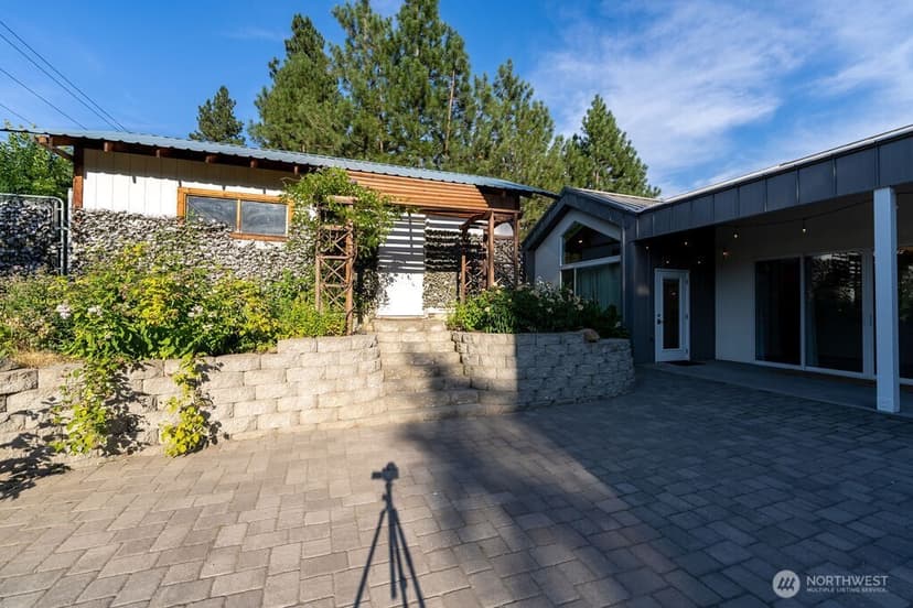 Property photo for 820 Cedar Street, Leavenworth photo 10