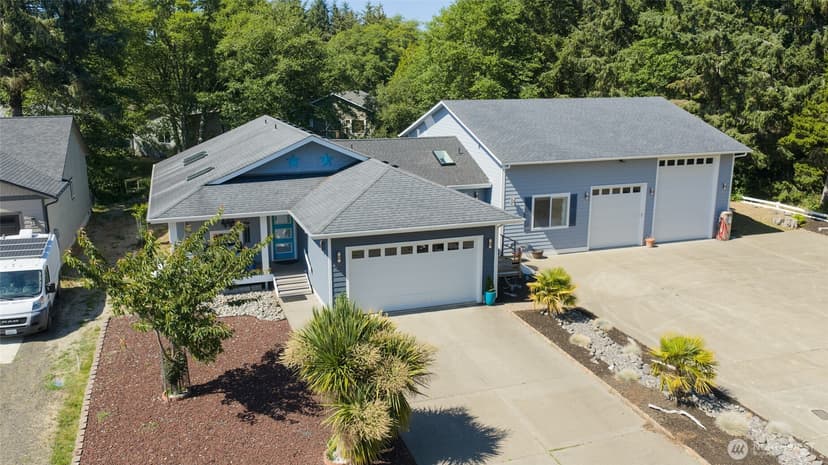 Property photo for 760 Plover Court SE, Ocean Shores