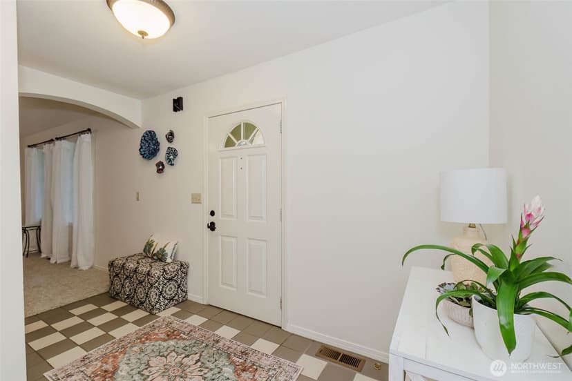 Property photo for 7215 NE Dolphin Drive, Bainbridge Island photo 9