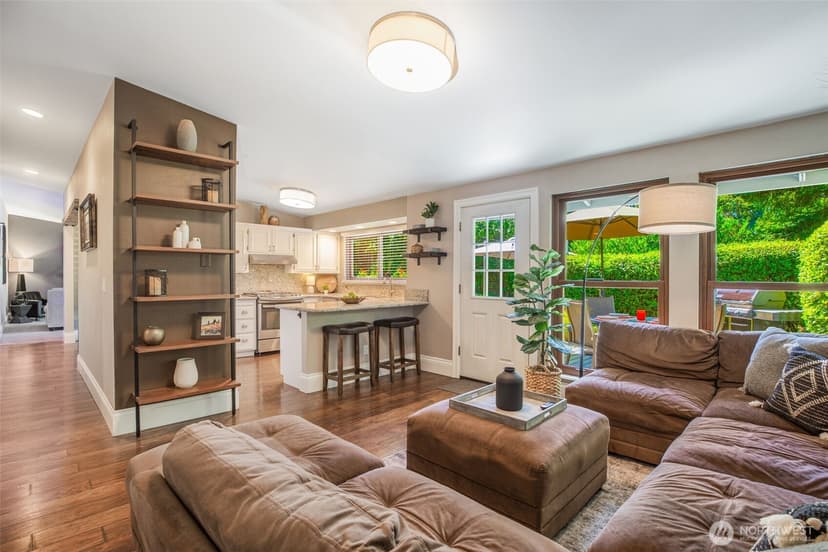 Property photo for 1905 216th Avenue SE, Sammamish photo 13