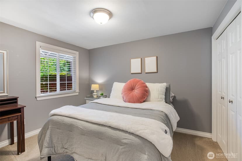 Property photo for 1905 216th Avenue SE, Sammamish photo 22