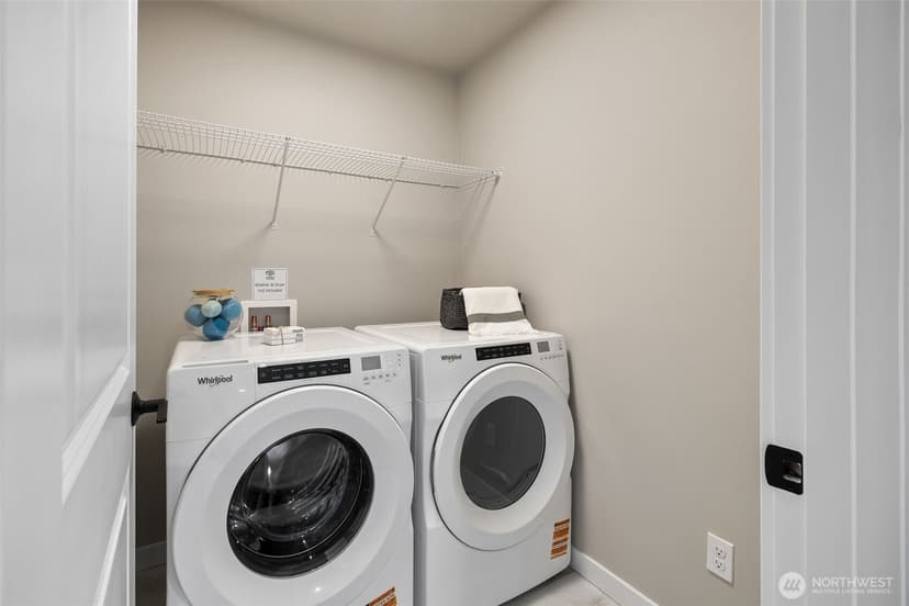 Property photo for 2154 169th Street NE, Marysville photo 11