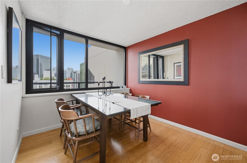 Property photo for 2100 3rd Avenue #2604, Seattle photo 6