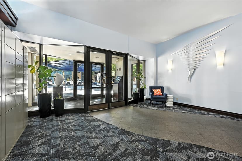 Property photo for 2100 3rd Avenue #2604, Seattle photo 25