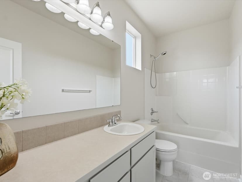 Property photo for 133 Wild Rose Street, Tacoma photo 15