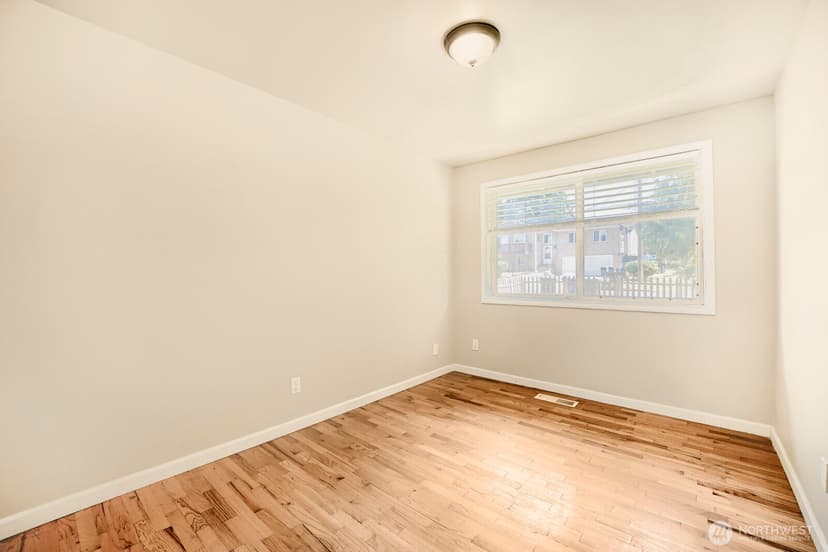 Property photo for 23227 110th Place SE, Kent photo 13