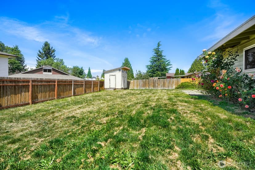 Property photo for 23227 110th Place SE, Kent photo 21